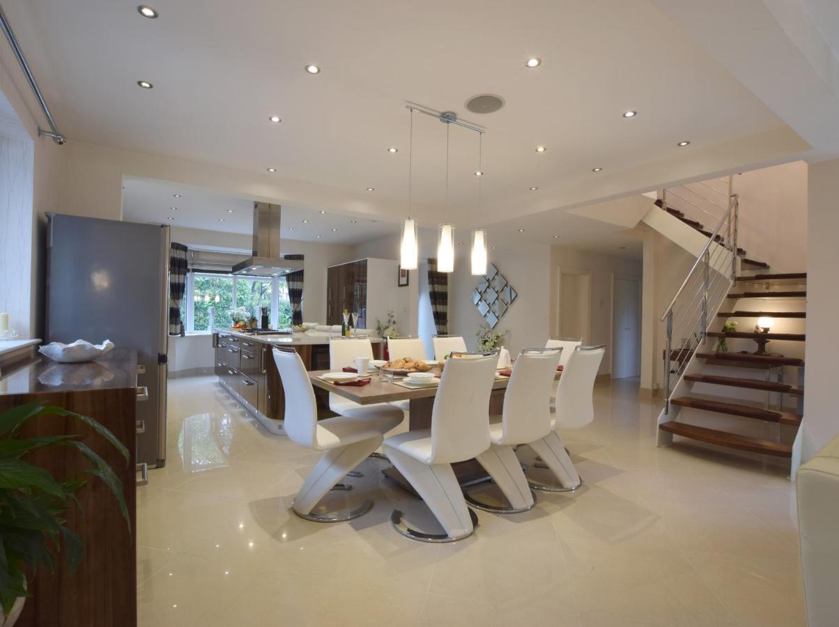 Solway Villa Chester Exterior foto